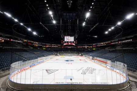 Klner Haie gegen Red Bull Mnchen - PENNY DEL